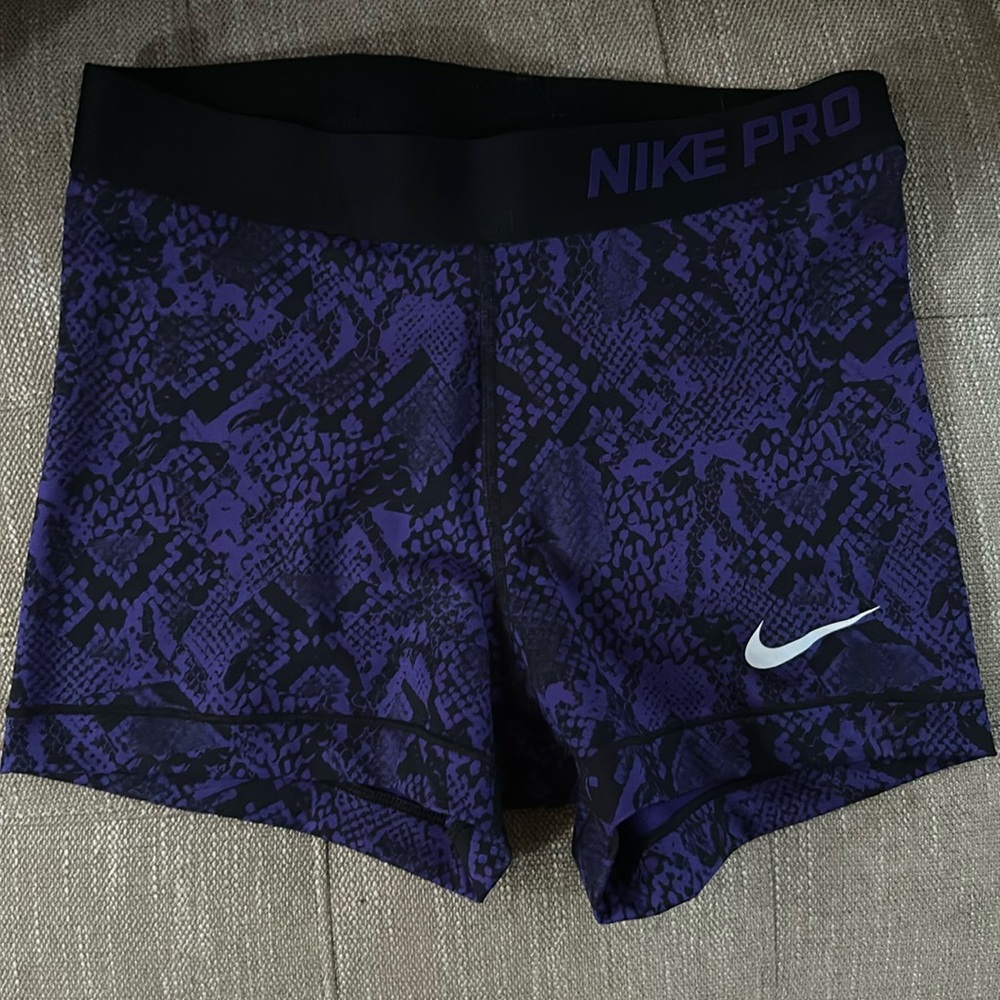 EUC Women’s Nike royal purple with black snakeskin print shorts size medium